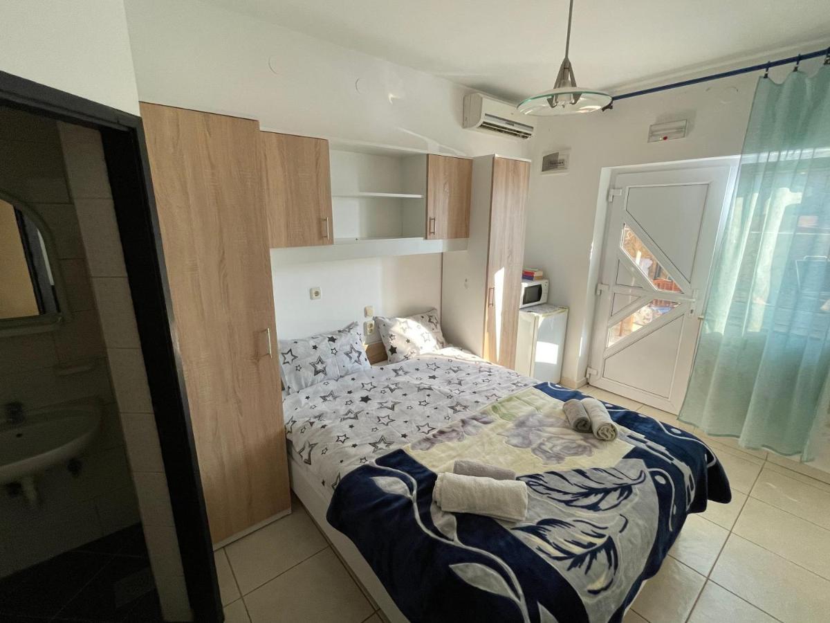 Apartmani Noelle Novi Vinodolski Buitenkant foto