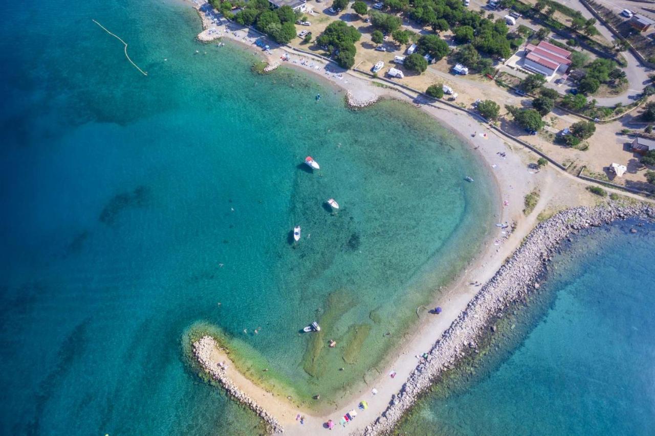 Apartmani Noelle Novi Vinodolski Buitenkant foto
